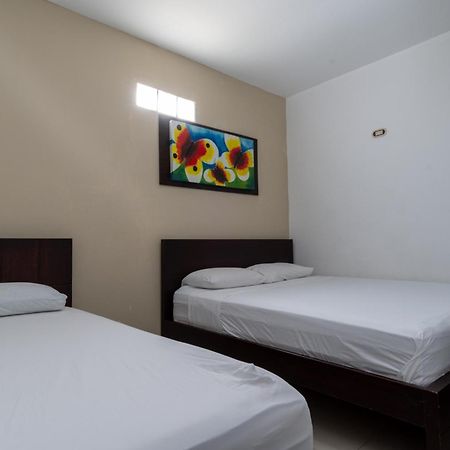 Genesis Hotel Синселехо Экстерьер фото