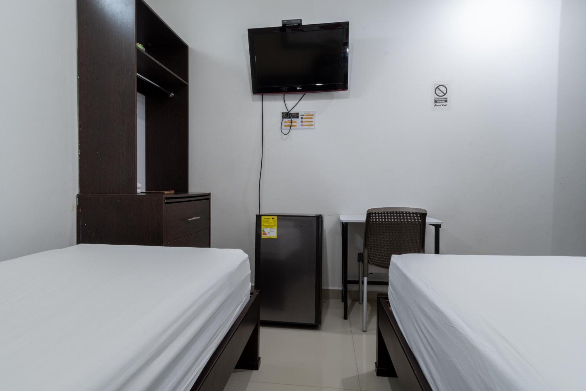 Genesis Hotel Синселехо Экстерьер фото